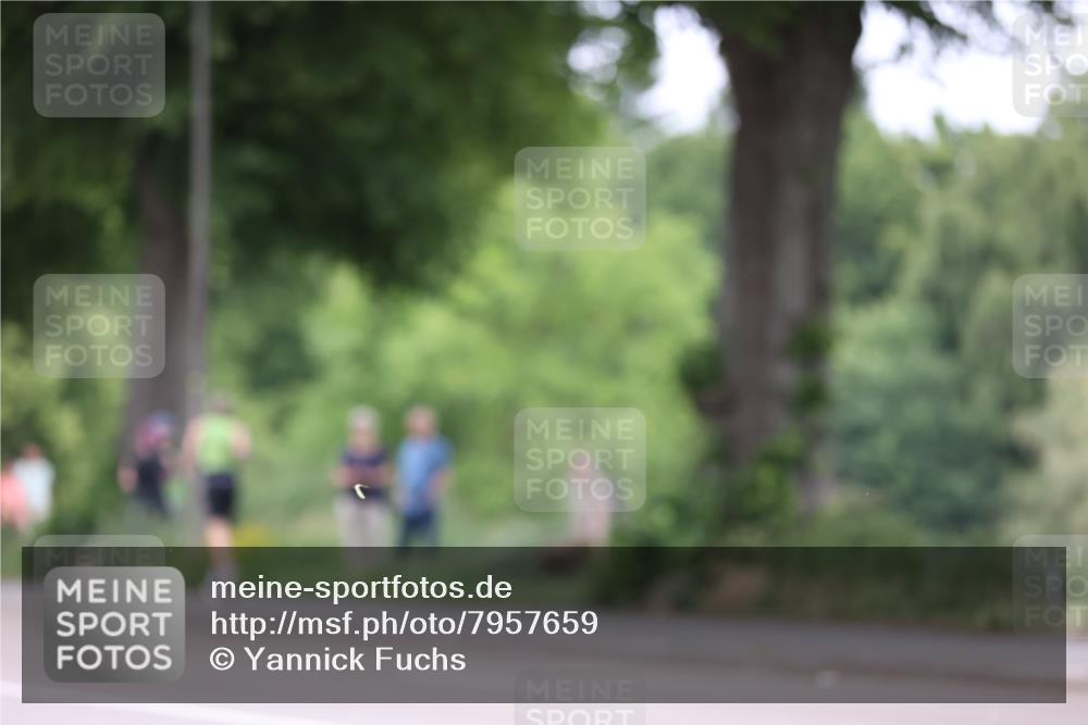15.06.2025 - 7 Türme Triathlon Yannick Fuchs http://msf.ph/oto/7957659 15.06.2025 13:44:35 Radfahren 593, 845, 865, 1196 meine-sportfotos.de