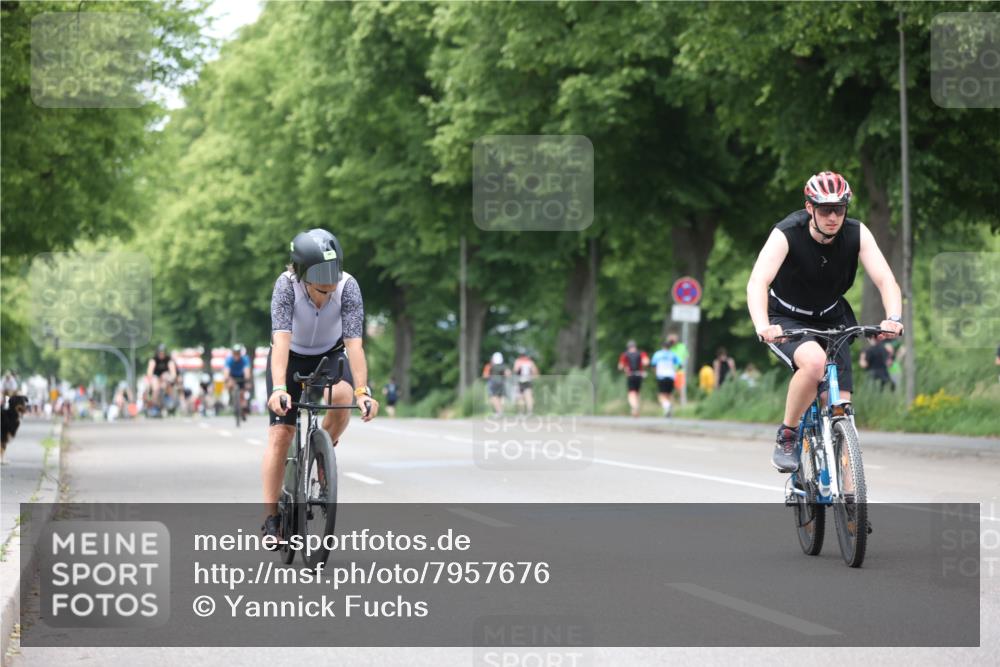 15.06.2025 - 7 Türme Triathlon Yannick Fuchs http://msf.ph/oto/7957676 15.06.2025 13:44:37 Radfahren 228, 593, 754, 845, 865, 1196 meine-sportfotos.de