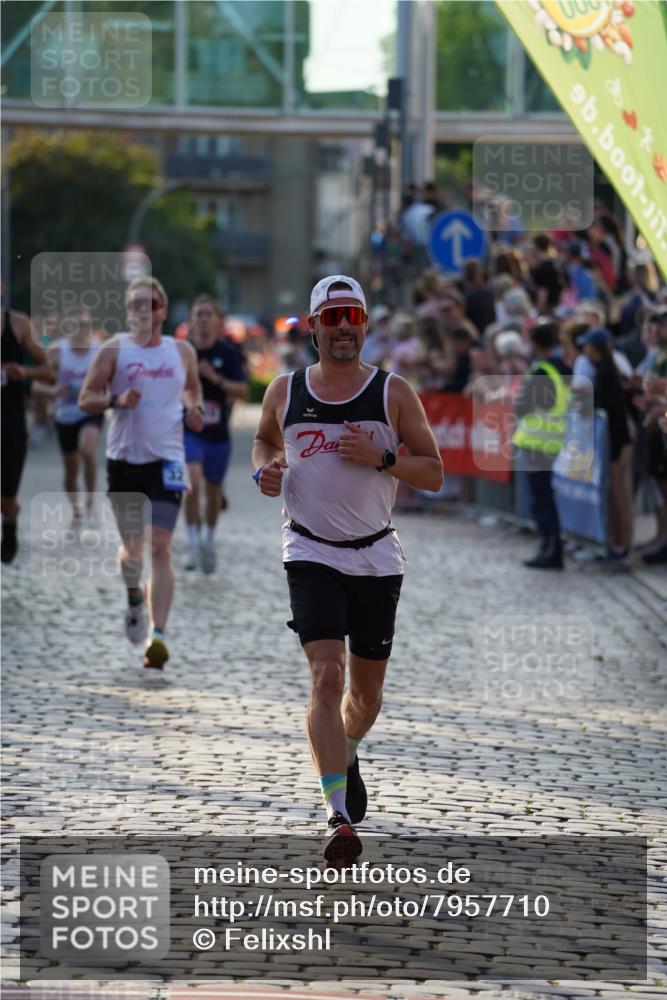 13.06.2025 - Holstenköstenlauf Felixshl http://msf.ph/oto/7957710 13.06.2025 19:48:35 Laufen 2236, 2819, 3209, 3210, 3211, 3219, 3648 meine-sportfotos.de