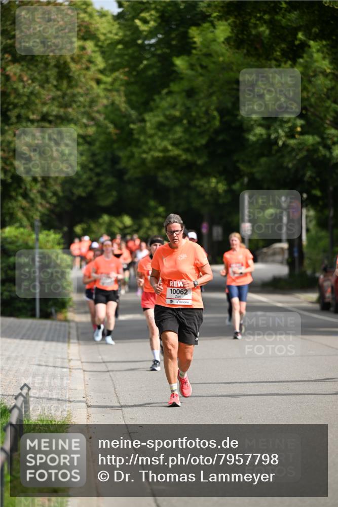 15.06.2025 - REWE Women's Run Dr. Thomas Lammeyer http://msf.ph/oto/7957798 15.06.2025 09:47:56 Laufen 10062 meine-sportfotos.de