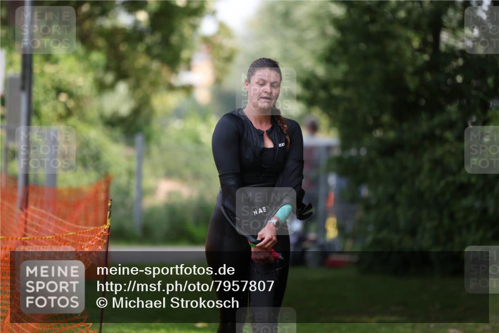 15.06.2025 - 7 Türme Triathlon Michael Strokosch http://msf.ph/oto/7957807 15.06.2025 12:37:01 Schwimmen 429, 514, 520, 556, 645, 668 meine-sportfotos.de