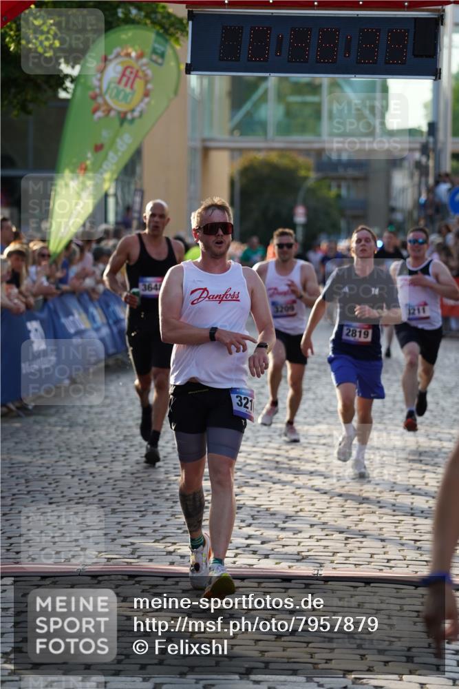 13.06.2025 - Holstenköstenlauf Felixshl http://msf.ph/oto/7957879 13.06.2025 19:48:38 Laufen 2236, 2362, 2691, 2819, 3209, 3210, 3211, 3219, 3648 meine-sportfotos.de