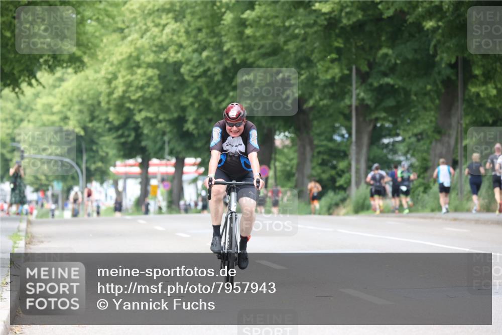 15.06.2025 - 7 Türme Triathlon Yannick Fuchs http://msf.ph/oto/7957943 15.06.2025 13:45:04 Radfahren 578, 959 meine-sportfotos.de