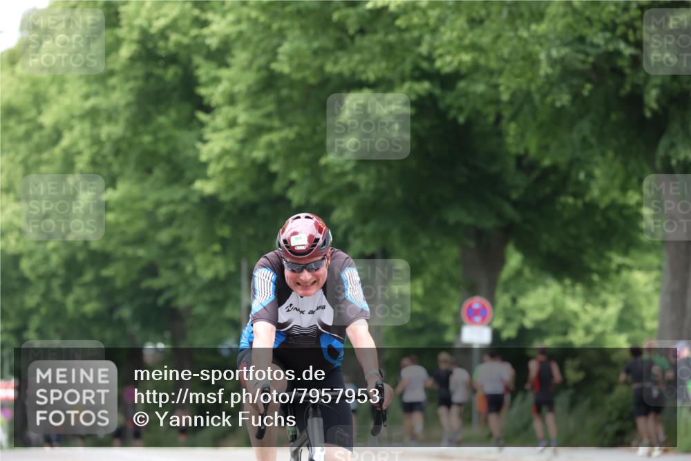 15.06.2025 - 7 Türme Triathlon Yannick Fuchs http://msf.ph/oto/7957953 15.06.2025 13:45:05 Radfahren 578, 959 meine-sportfotos.de