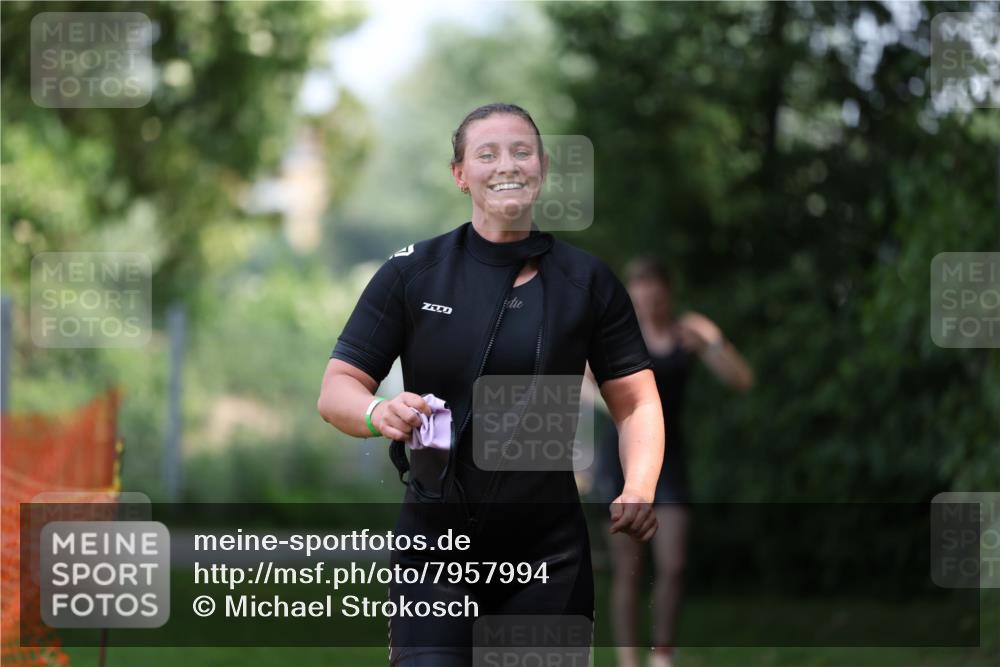 15.06.2025 - 7 Türme Triathlon Michael Strokosch http://msf.ph/oto/7957994 15.06.2025 12:37:20 Schwimmen 368, 369, 491, 520, 556, 668 meine-sportfotos.de