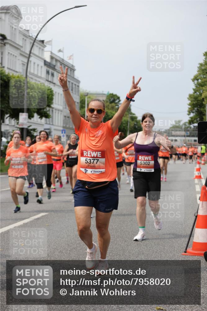 15.06.2025 - REWE Women's Run Jannik Wohlers http://msf.ph/oto/7958020 15.06.2025 09:44:16 Laufen 5124, 5377, 5302 meine-sportfotos.de