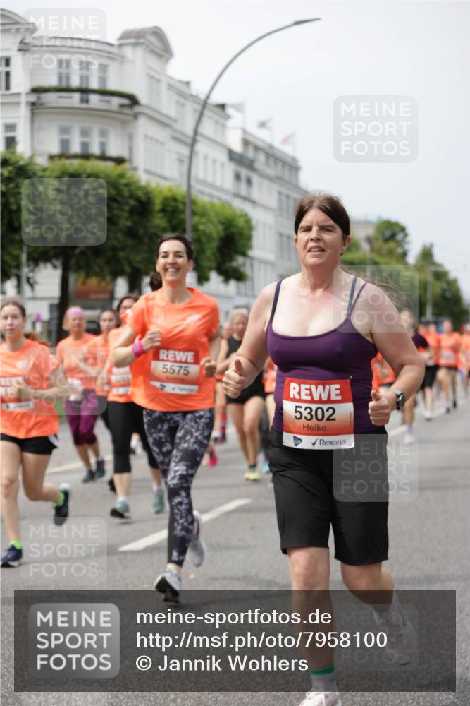 15.06.2025 - REWE Women's Run Jannik Wohlers http://msf.ph/oto/7958100 15.06.2025 09:44:17 Laufen 5575, 5302 meine-sportfotos.de