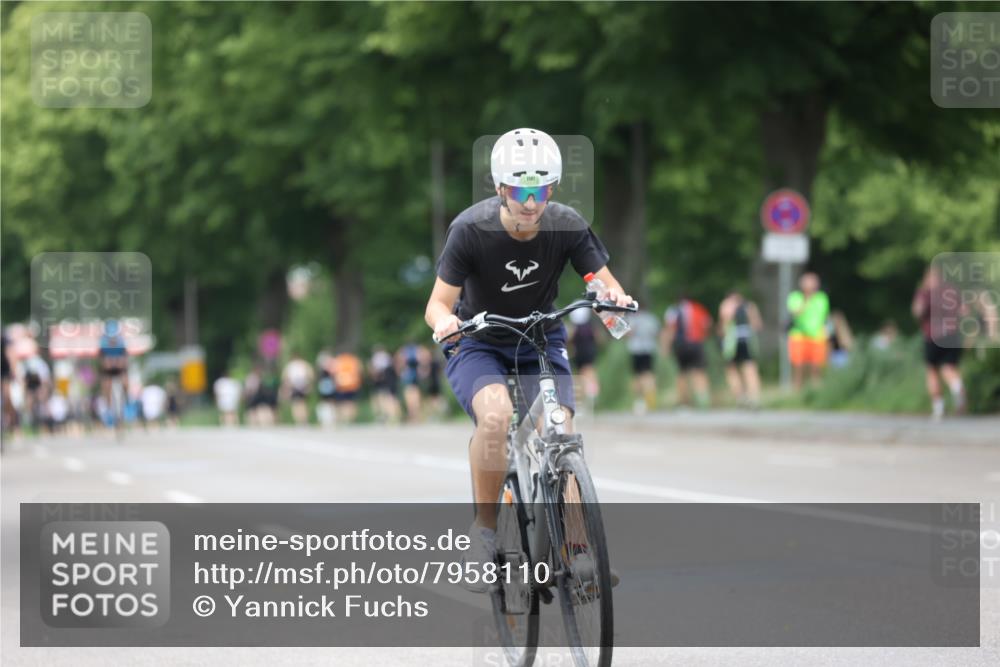15.06.2025 - 7 Türme Triathlon Yannick Fuchs http://msf.ph/oto/7958110 15.06.2025 13:45:36 Radfahren 517, 722, 922, 1141, 1191 meine-sportfotos.de