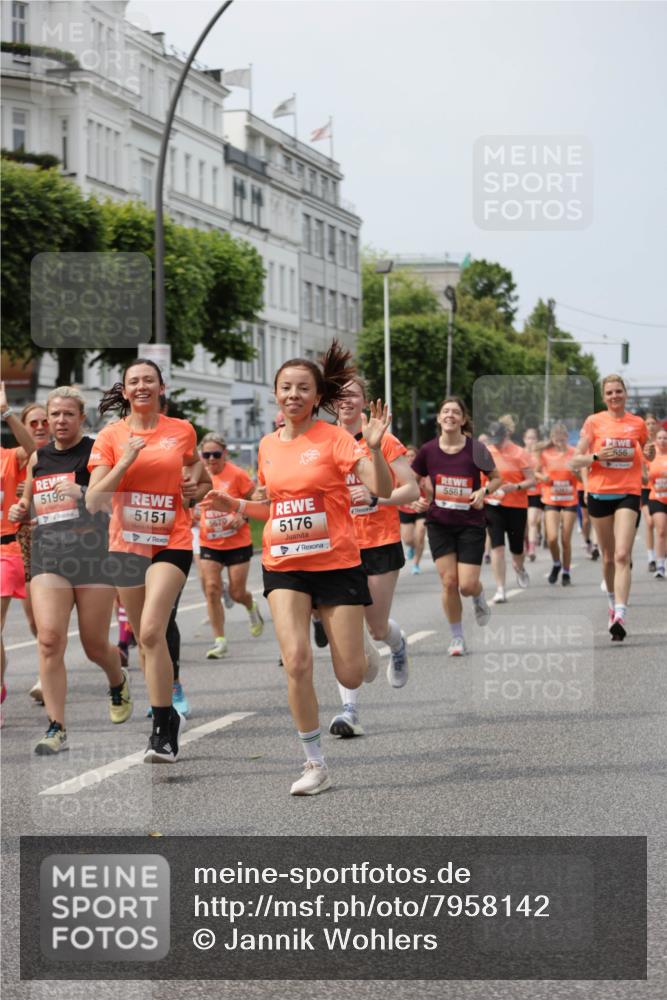 15.06.2025 - REWE Women's Run Jannik Wohlers http://msf.ph/oto/7958142 15.06.2025 09:44:18 Laufen 5190, 5151, 5670, 5176, 5581, 556 meine-sportfotos.de