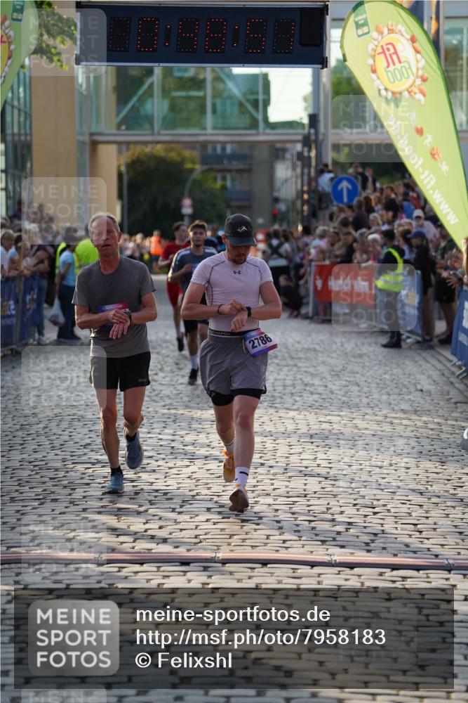 13.06.2025 - Holstenköstenlauf Felixshl http://msf.ph/oto/7958183 13.06.2025 19:48:50 Laufen 2282, 2408, 2669, 2685, 2786, 3052, 3622, 3787 meine-sportfotos.de