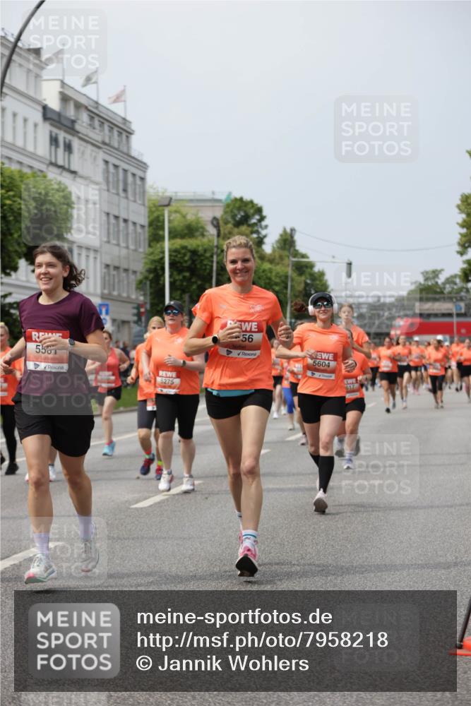 15.06.2025 - REWE Women's Run Jannik Wohlers http://msf.ph/oto/7958218 15.06.2025 09:44:20 Laufen 558, 5275, 56, 5604, 617 meine-sportfotos.de