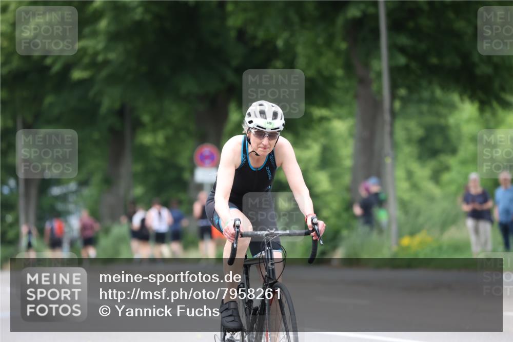 15.06.2025 - 7 Türme Triathlon Yannick Fuchs http://msf.ph/oto/7958261 15.06.2025 13:45:48 Radfahren 529, 1027 meine-sportfotos.de