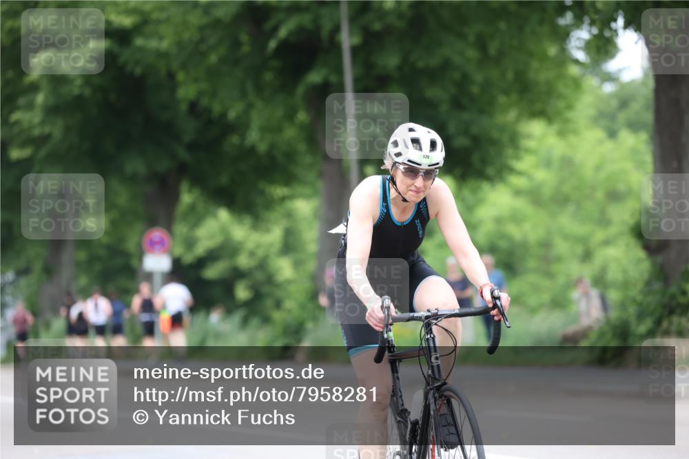 15.06.2025 - 7 Türme Triathlon Yannick Fuchs http://msf.ph/oto/7958281 15.06.2025 13:45:48 Radfahren 529, 1027 meine-sportfotos.de