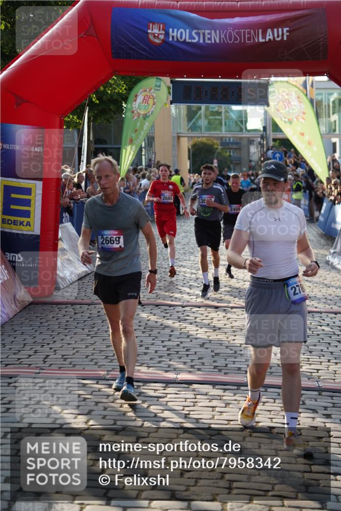 13.06.2025 - Holstenköstenlauf Felixshl http://msf.ph/oto/7958342 13.06.2025 19:48:54 Laufen 2282, 2408, 2669, 2685, 2786, 3622 meine-sportfotos.de