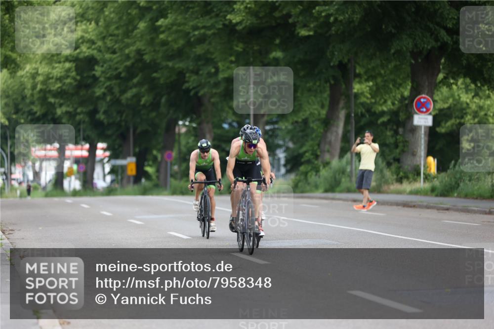 15.06.2025 - 7 Türme Triathlon Yannick Fuchs http://msf.ph/oto/7958348 15.06.2025 09:44:32 Radfahren 11, 12, 13, 14 meine-sportfotos.de