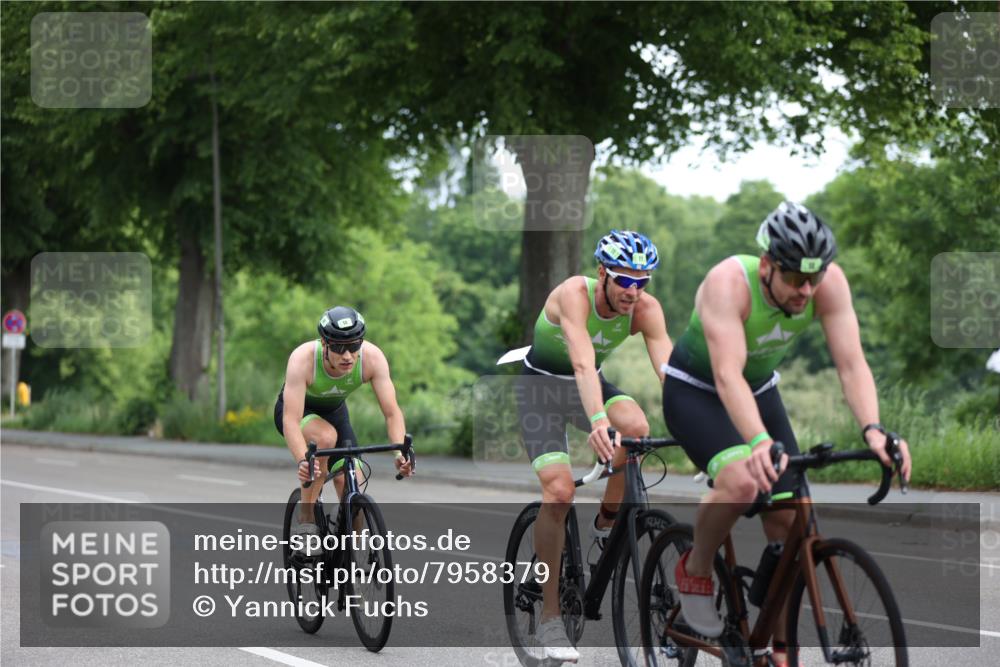 15.06.2025 - 7 Türme Triathlon Yannick Fuchs http://msf.ph/oto/7958379 15.06.2025 09:44:34 Radfahren 11, 12, 13, 14 meine-sportfotos.de