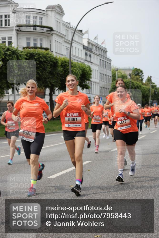 15.06.2025 - REWE Women's Run Jannik Wohlers http://msf.ph/oto/7958443 15.06.2025 09:44:24 Laufen 051, 5360, 5361, 5617 meine-sportfotos.de