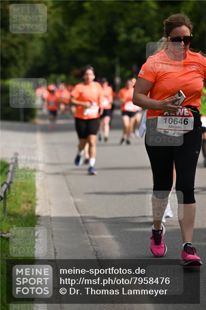 15.06.2025 - REWE Women's Run Dr. Thomas Lammeyer http://msf.ph/oto/7958476 15.06.2025 09:48:23 Laufen 10646 meine-sportfotos.de