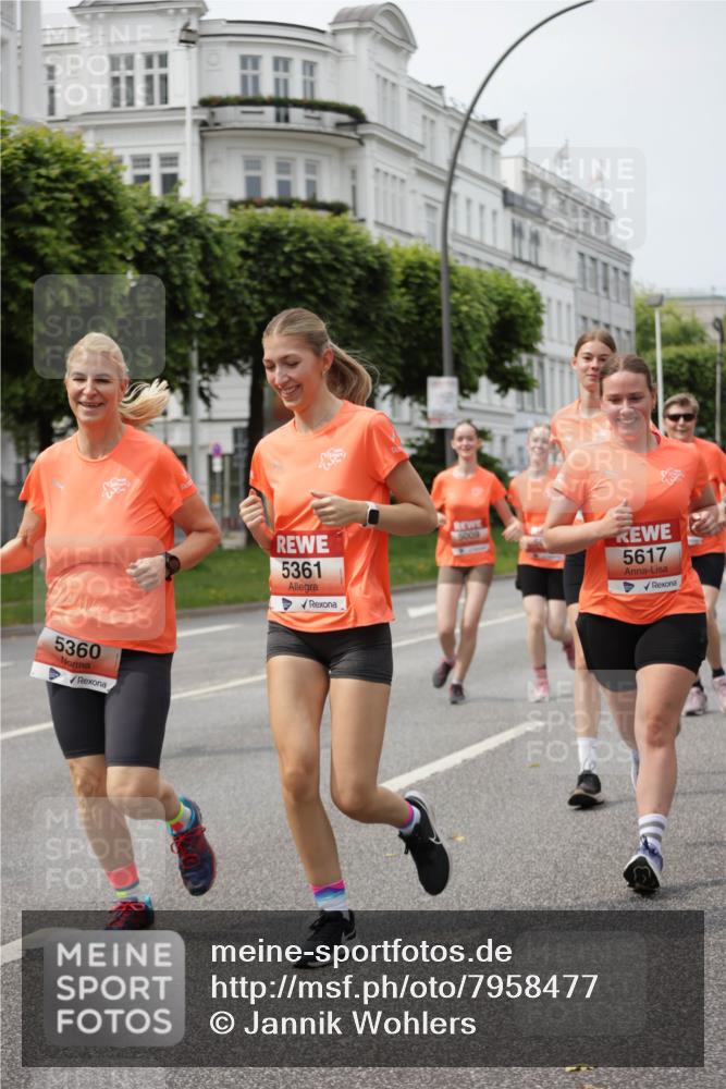 15.06.2025 - REWE Women's Run Jannik Wohlers http://msf.ph/oto/7958477 15.06.2025 09:44:25 Laufen 5360, 5361, 5009, 5617 meine-sportfotos.de