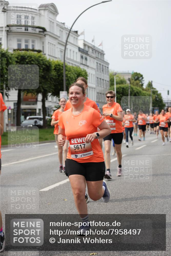 15.06.2025 - REWE Women's Run Jannik Wohlers http://msf.ph/oto/7958497 15.06.2025 09:44:25 Laufen 5617, 004 meine-sportfotos.de