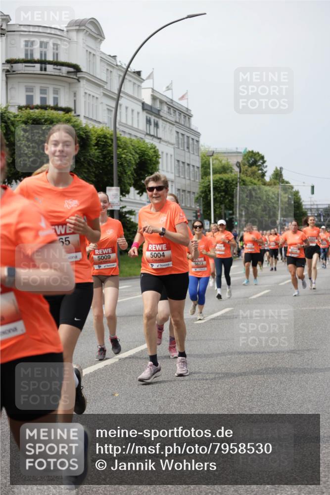 15.06.2025 - REWE Women's Run Jannik Wohlers http://msf.ph/oto/7958530 15.06.2025 09:44:26 Laufen 65, 5009, 5004, 5673 meine-sportfotos.de