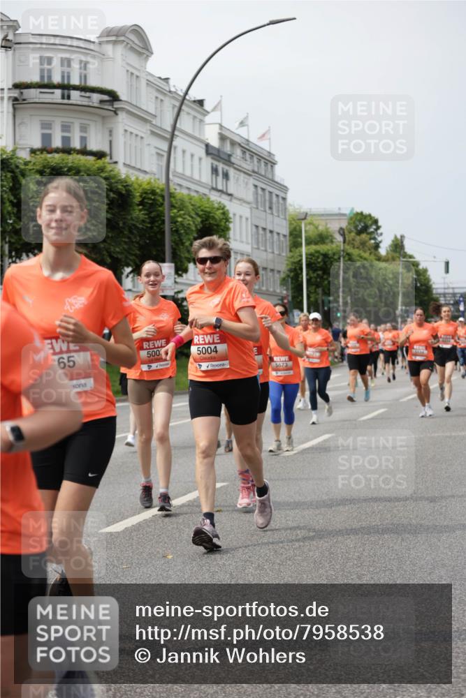 15.06.2025 - REWE Women's Run Jannik Wohlers http://msf.ph/oto/7958538 15.06.2025 09:44:26 Laufen 65, 500, 5004, 5673 meine-sportfotos.de