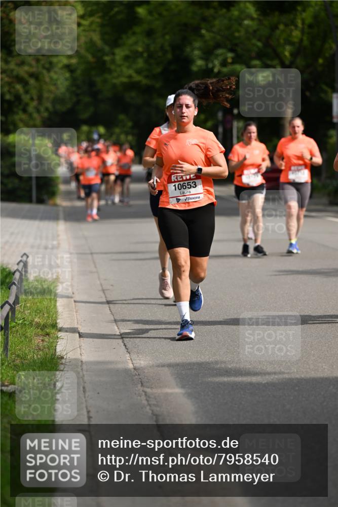 15.06.2025 - REWE Women's Run Dr. Thomas Lammeyer http://msf.ph/oto/7958540 15.06.2025 09:48:25 Laufen 10653 meine-sportfotos.de