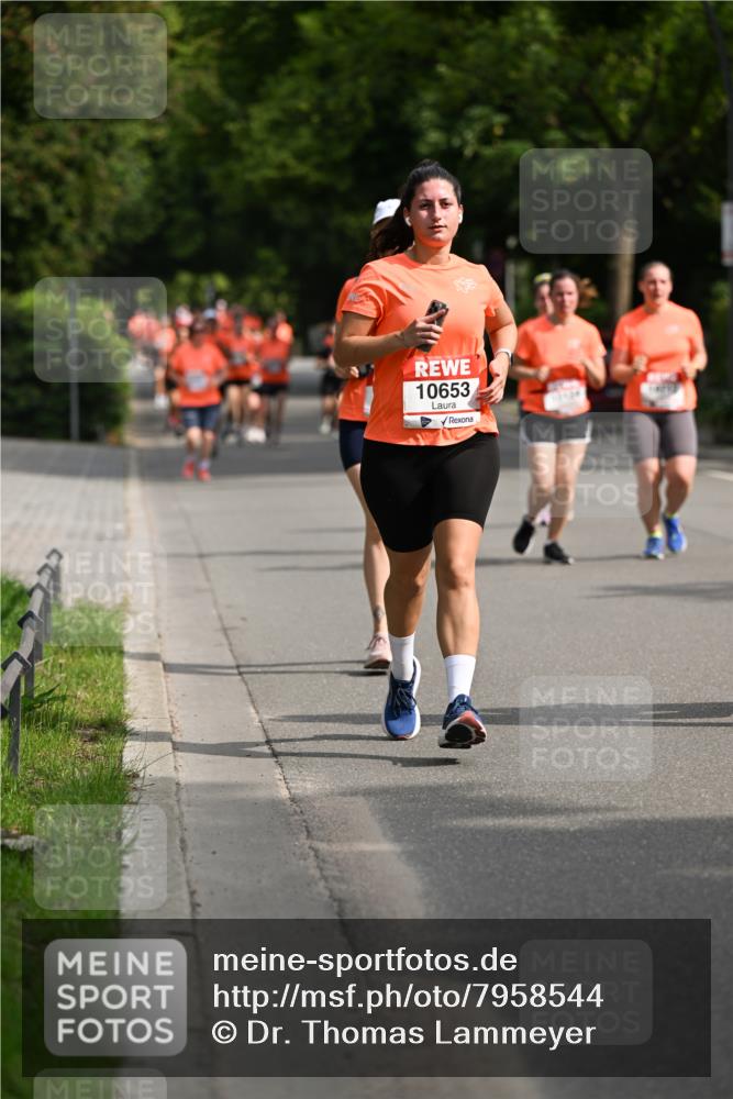 15.06.2025 - REWE Women's Run Dr. Thomas Lammeyer http://msf.ph/oto/7958544 15.06.2025 09:48:25 Laufen 10653 meine-sportfotos.de