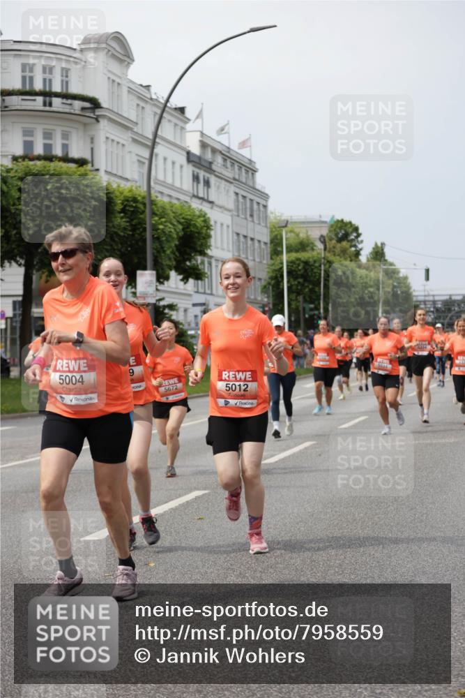 15.06.2025 - REWE Women's Run Jannik Wohlers http://msf.ph/oto/7958559 15.06.2025 09:44:27 Laufen 5004, 9, 5672, 5012, 5634 meine-sportfotos.de