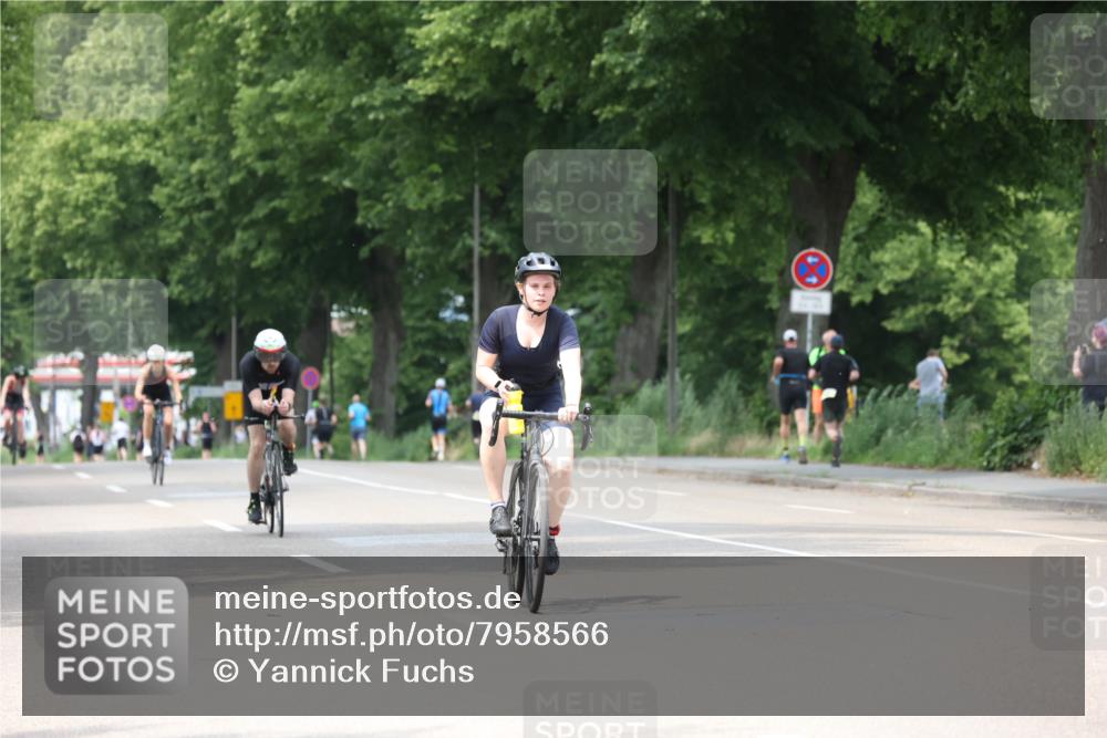 15.06.2025 - 7 Türme Triathlon Yannick Fuchs http://msf.ph/oto/7958566 15.06.2025 13:46:27 Radfahren 453, 1126, 1161 meine-sportfotos.de