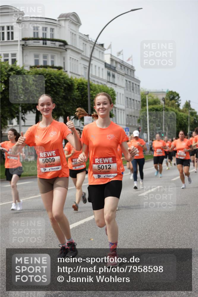 15.06.2025 - REWE Women's Run Jannik Wohlers http://msf.ph/oto/7958598 15.06.2025 09:44:27 Laufen 5009, 5672, 5012 meine-sportfotos.de