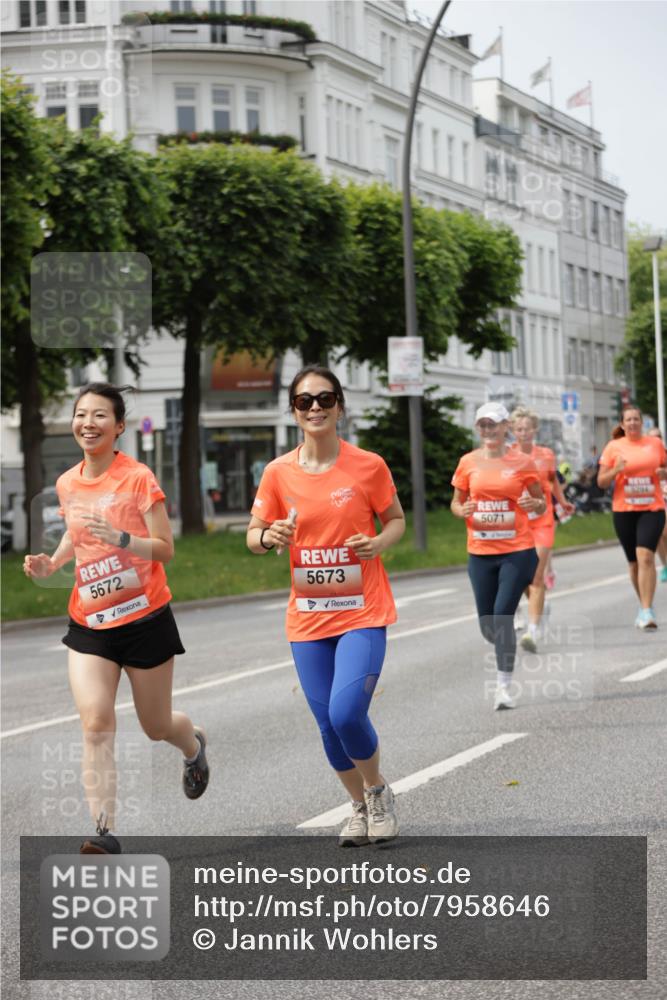 15.06.2025 - REWE Women's Run Jannik Wohlers http://msf.ph/oto/7958646 15.06.2025 09:44:29 Laufen 5672, 5673, 5071 meine-sportfotos.de