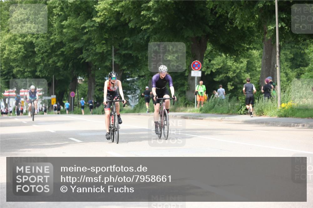 15.06.2025 - 7 Türme Triathlon Yannick Fuchs http://msf.ph/oto/7958661 15.06.2025 13:46:34 Radfahren 453, 813 meine-sportfotos.de