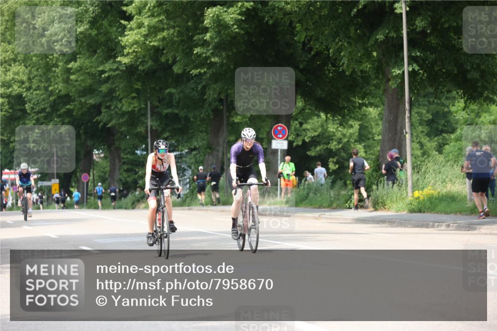 15.06.2025 - 7 Türme Triathlon Yannick Fuchs http://msf.ph/oto/7958670 15.06.2025 13:46:34 Radfahren 453, 813 meine-sportfotos.de