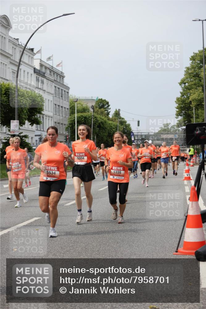 15.06.2025 - REWE Women's Run Jannik Wohlers http://msf.ph/oto/7958701 15.06.2025 09:44:30 Laufen 5428, 5534, 5334, 5335 meine-sportfotos.de