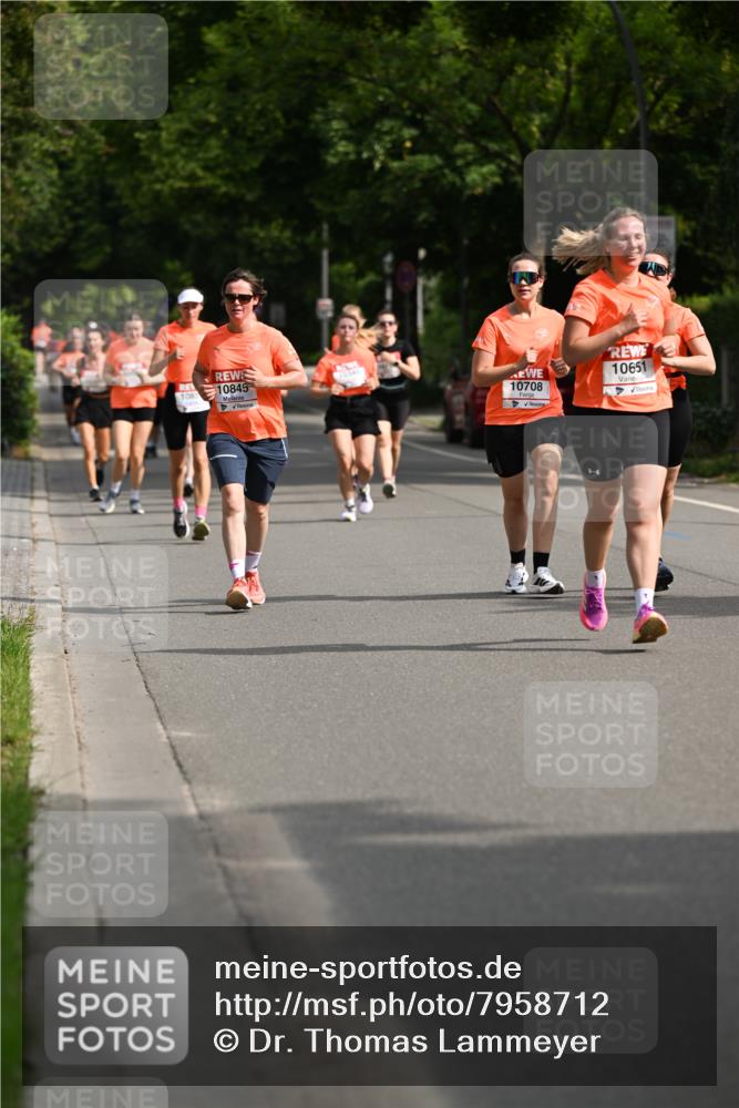 15.06.2025 - REWE Women's Run Dr. Thomas Lammeyer http://msf.ph/oto/7958712 15.06.2025 09:48:33 Laufen 1089, 10845, 10708, 10651 meine-sportfotos.de