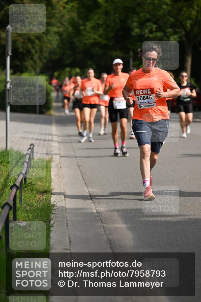 15.06.2025 - REWE Women's Run Dr. Thomas Lammeyer http://msf.ph/oto/7958793 15.06.2025 09:48:36 Laufen 10845 meine-sportfotos.de