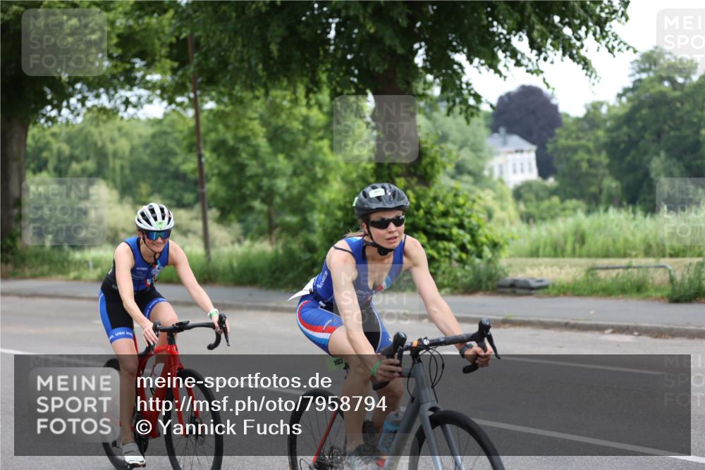 15.06.2025 - 7 Türme Triathlon Yannick Fuchs http://msf.ph/oto/7958794 15.06.2025 09:48:41 Radfahren 31, 33, 34, 35, 101, 104 meine-sportfotos.de