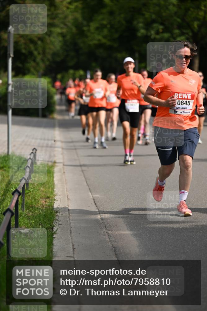 15.06.2025 - REWE Women's Run Dr. Thomas Lammeyer http://msf.ph/oto/7958810 15.06.2025 09:48:36 Laufen 0845 meine-sportfotos.de