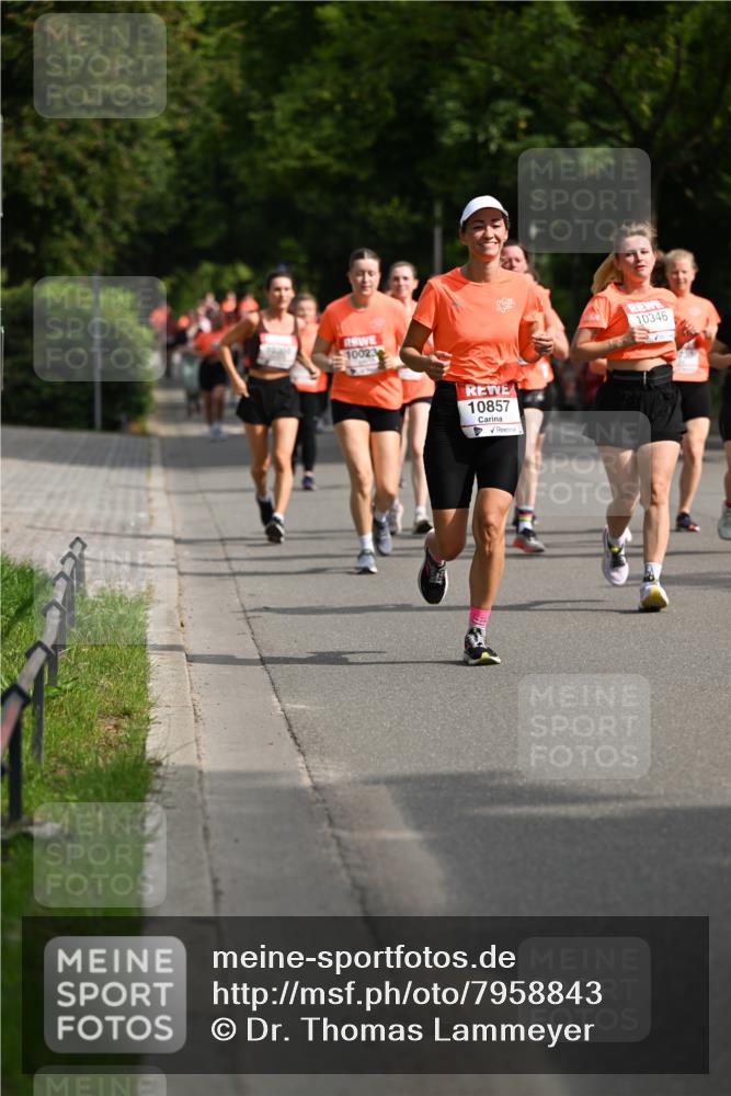 15.06.2025 - REWE Women's Run Dr. Thomas Lammeyer http://msf.ph/oto/7958843 15.06.2025 09:48:37 Laufen 1002, 10857 meine-sportfotos.de