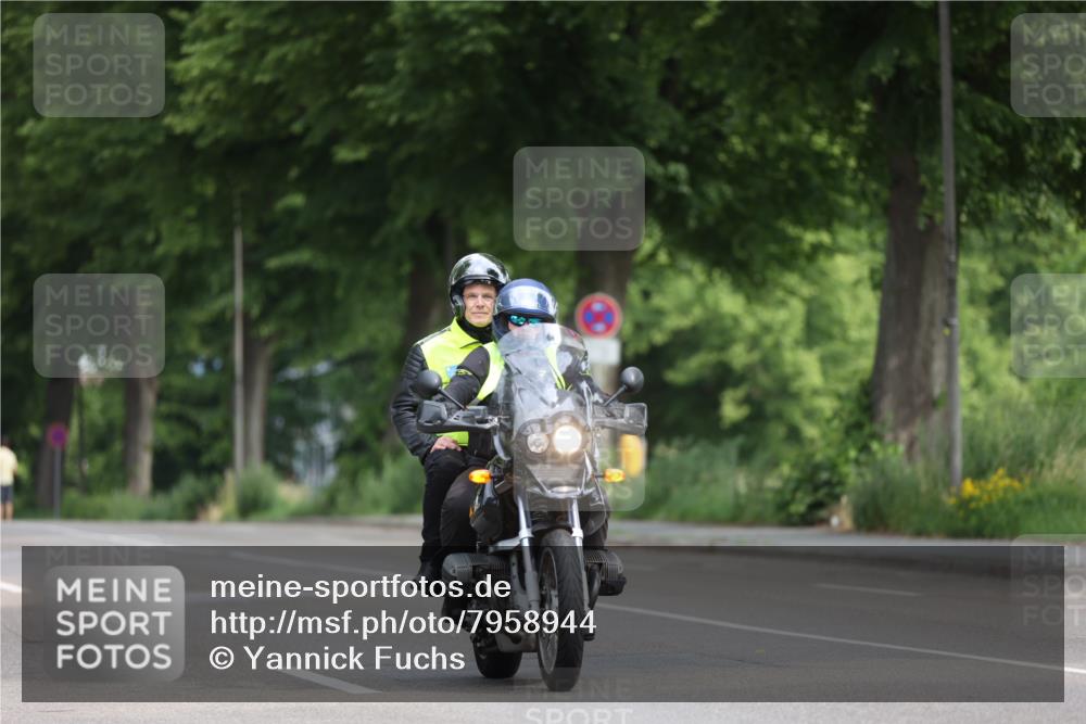 15.06.2025 - 7 Türme Triathlon Yannick Fuchs http://msf.ph/oto/7958944 15.06.2025 09:48:52 Radfahren 105, 106 meine-sportfotos.de