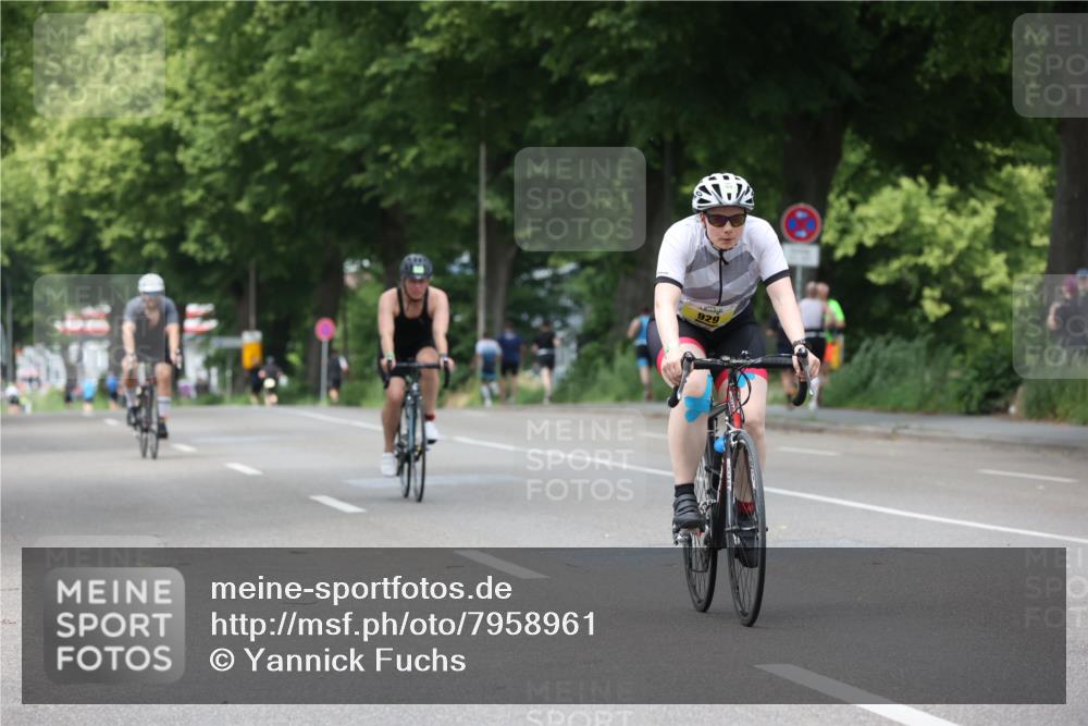 15.06.2025 - 7 Türme Triathlon Yannick Fuchs http://msf.ph/oto/7958961 15.06.2025 13:46:58 Radfahren 474, 581, 726, 929 meine-sportfotos.de