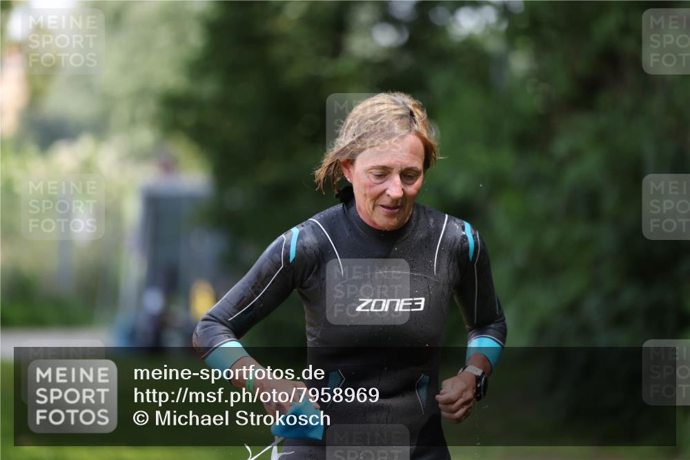 15.06.2025 - 7 Türme Triathlon Michael Strokosch http://msf.ph/oto/7958969 15.06.2025 12:42:58 Schwimmen 458 meine-sportfotos.de