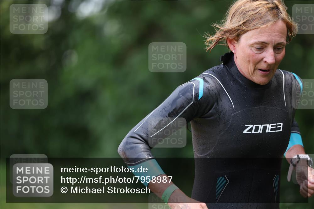 15.06.2025 - 7 Türme Triathlon Michael Strokosch http://msf.ph/oto/7958987 15.06.2025 12:42:59 Schwimmen 458 meine-sportfotos.de