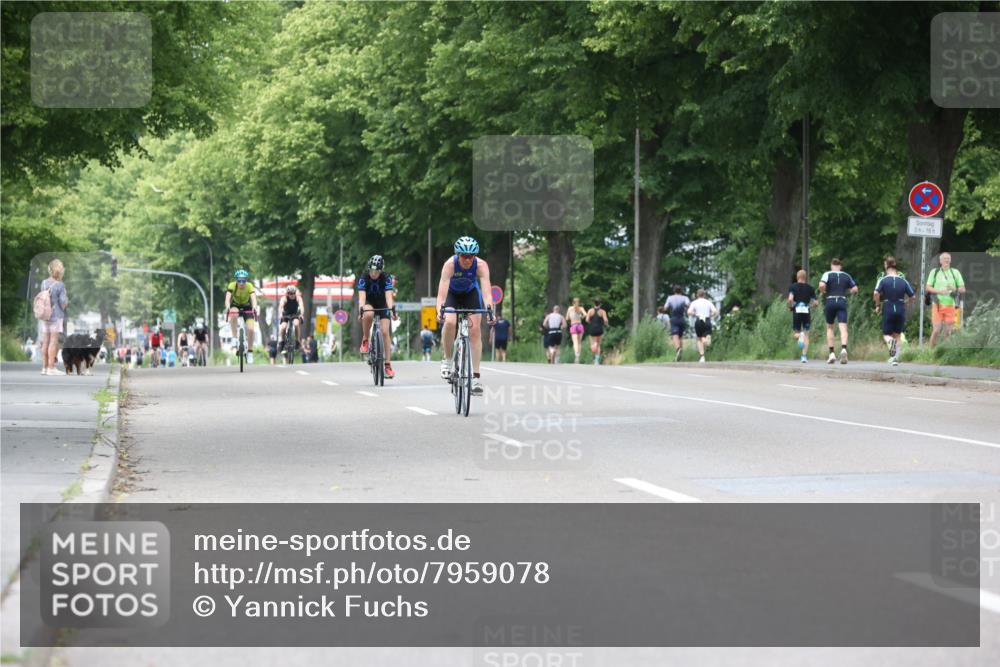 15.06.2025 - 7 Türme Triathlon Yannick Fuchs http://msf.ph/oto/7959078 15.06.2025 13:47:18 Radfahren 931, 1174 meine-sportfotos.de