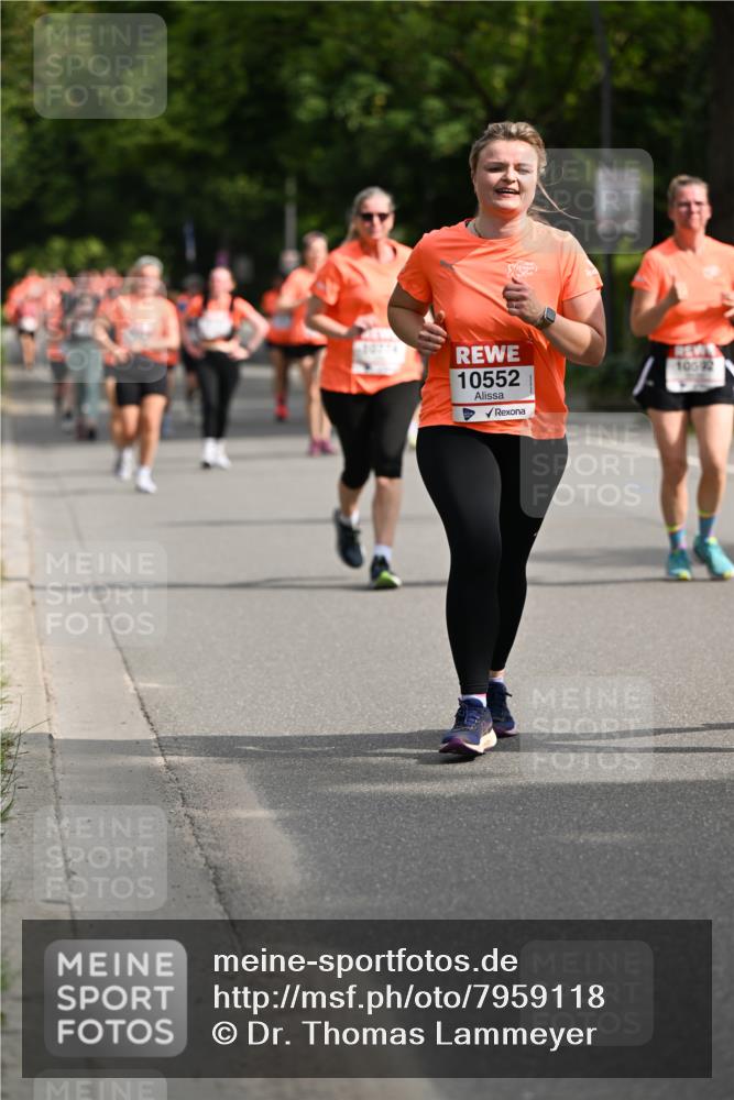 15.06.2025 - REWE Women's Run Dr. Thomas Lammeyer http://msf.ph/oto/7959118 15.06.2025 09:48:46 Laufen 10774, 10552, 10592 meine-sportfotos.de