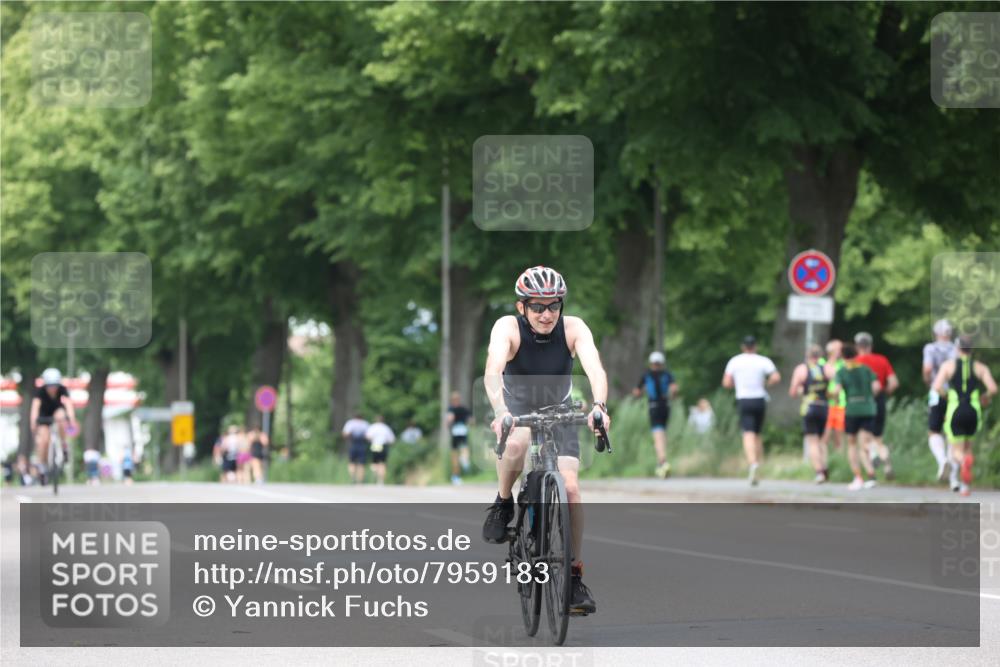 15.06.2025 - 7 Türme Triathlon Yannick Fuchs http://msf.ph/oto/7959183 15.06.2025 13:47:26 Radfahren 785, 1174 meine-sportfotos.de