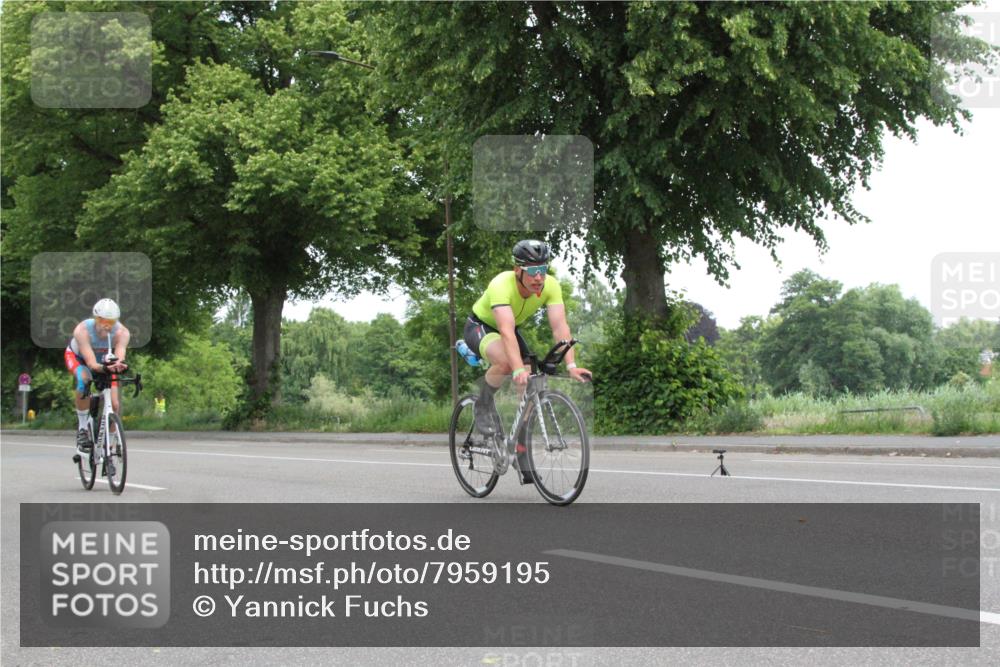 15.06.2025 - 7 Türme Triathlon Yannick Fuchs http://msf.ph/oto/7959195 15.06.2025 11:27:08 Radfahren  meine-sportfotos.de