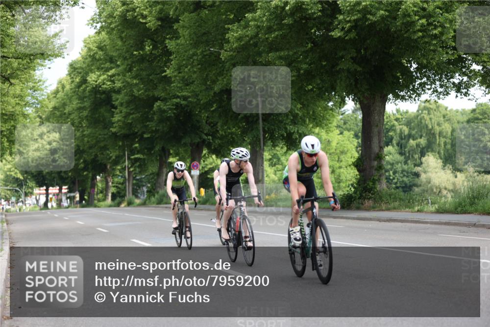 15.06.2025 - 7 Türme Triathlon Yannick Fuchs http://msf.ph/oto/7959200 15.06.2025 09:51:25 Radfahren 63 meine-sportfotos.de