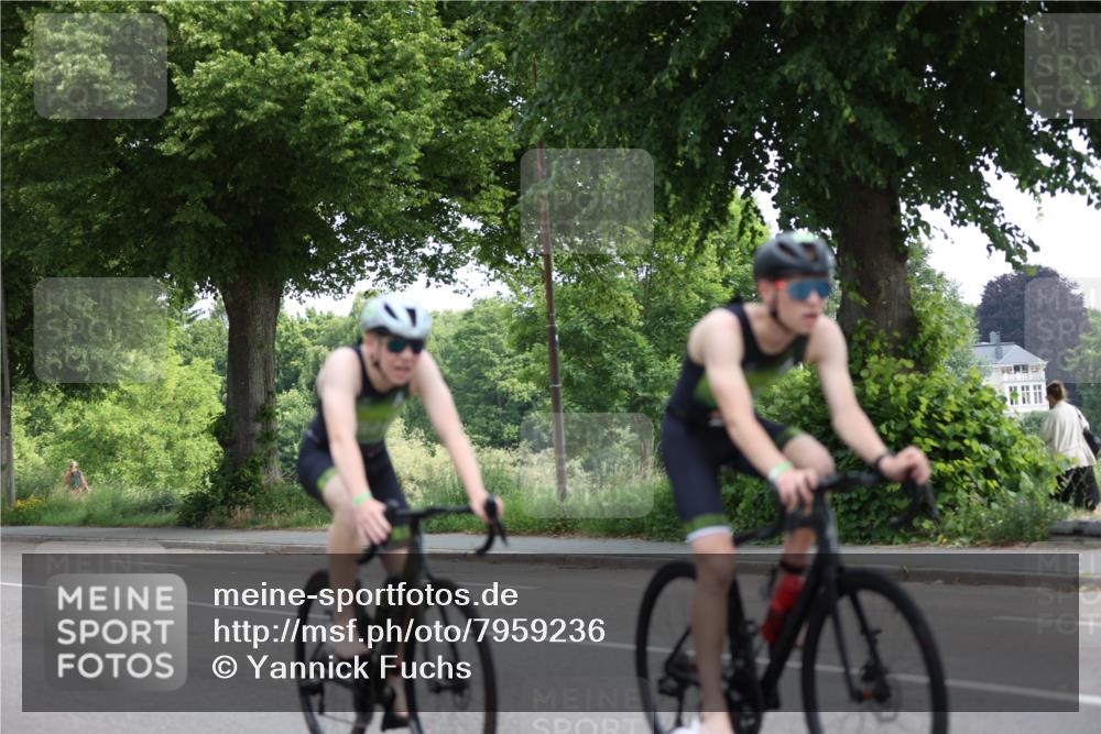 15.06.2025 - 7 Türme Triathlon Yannick Fuchs http://msf.ph/oto/7959236 15.06.2025 09:51:26 Radfahren 63 meine-sportfotos.de